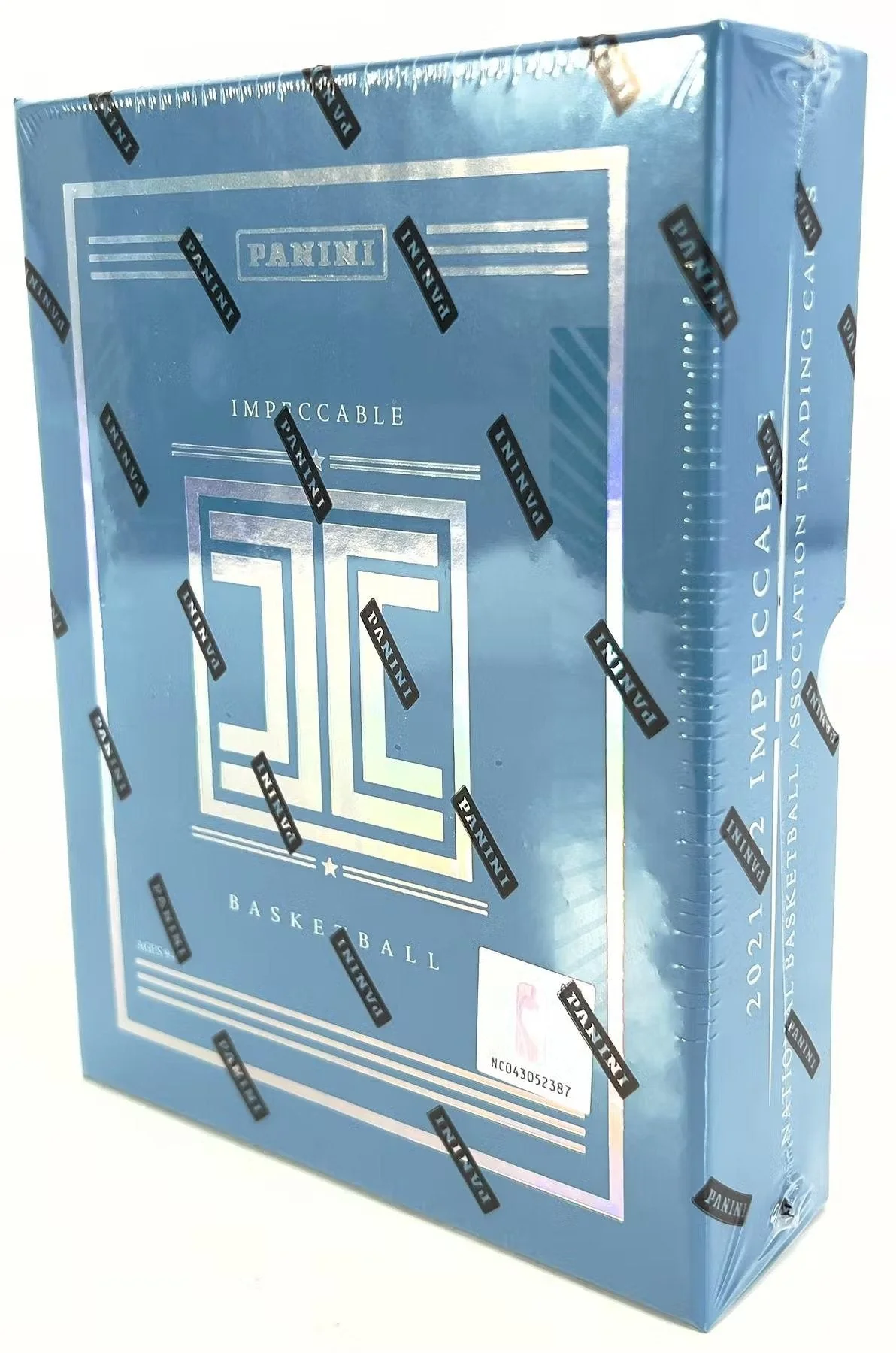 2021-22 Panini Impeccable Basketball Hobby Box - Image 2
