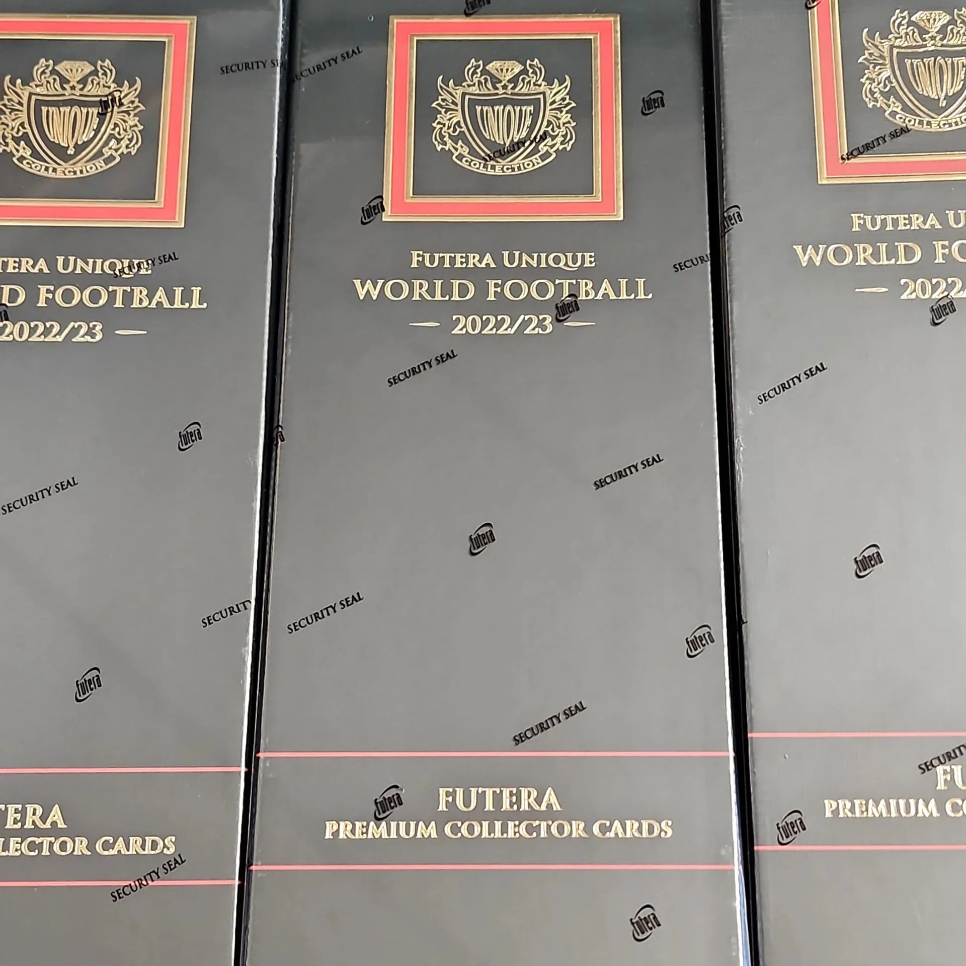 2022-23 Futura Unique World Football Soccer Hobby Box