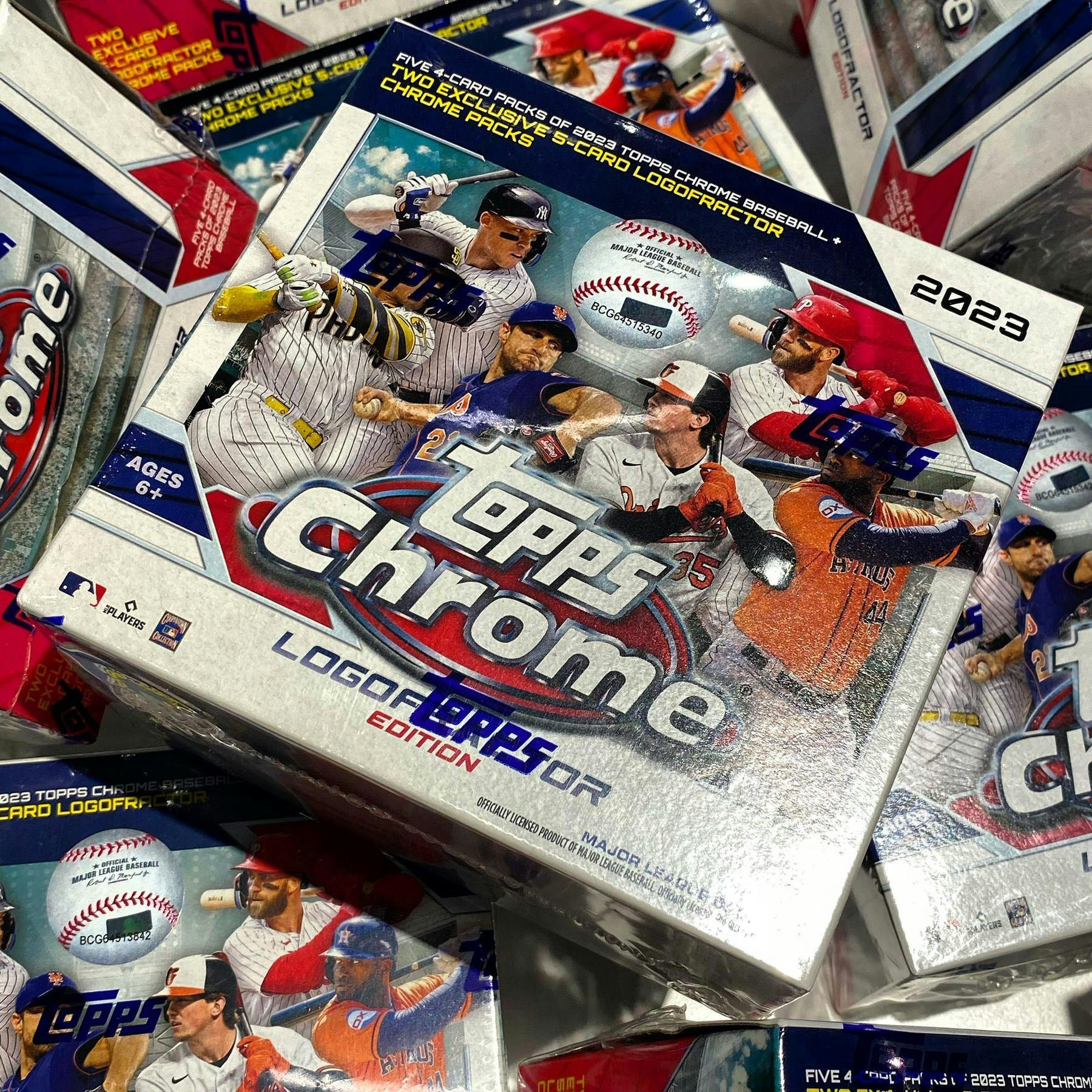 2023 Topps Chrome Logofractor Baseball Box - Image 5