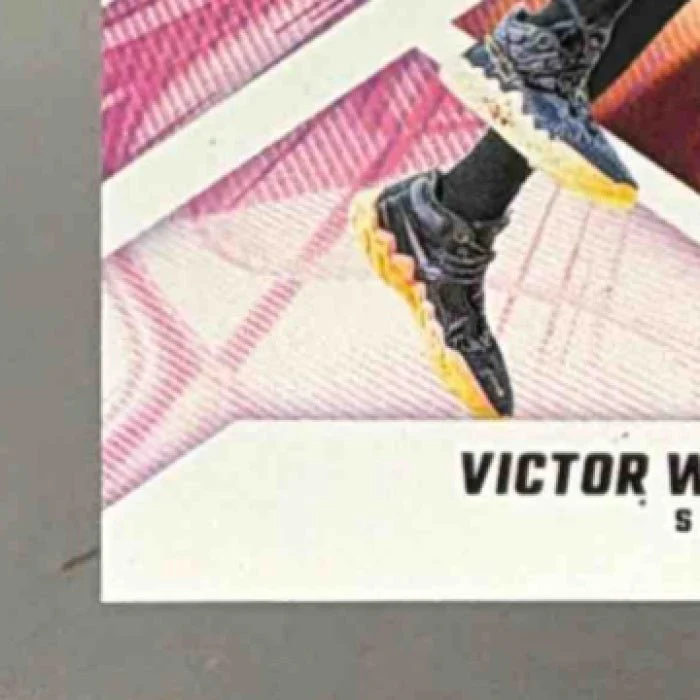 VICTOR WEMBANYAMA 2024 PANINI BLACK FRIDAY ROOKIE RC - SPURS - Image 4